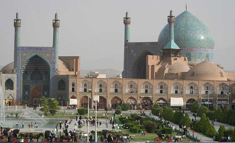 754x460-history-isfahan